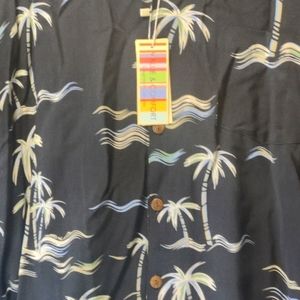 NWT Mens Young USA Large Hawiian Print Black
